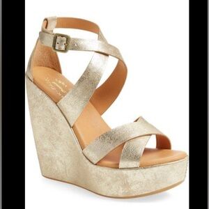 Kork-Ease Grailey Platform Wedge Gold Sandals size 9M